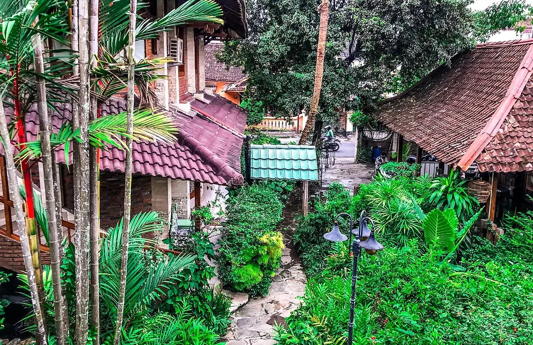 Tripletree Arys Garden Hotel-1