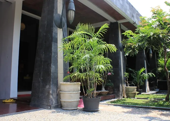Puri Minggiran Guest House Yogyakarta